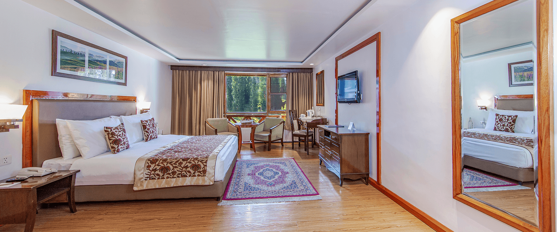 Deluxe Rooms with Balcony